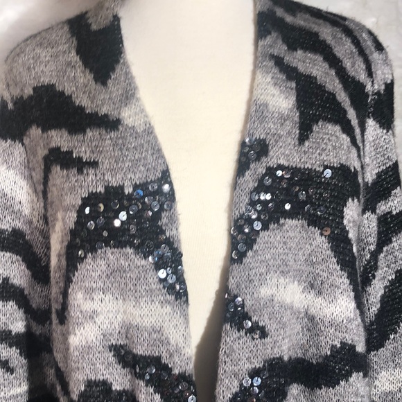 Chicos’s Long Sweater Cardigan Size 2 - Picture 2 of 6